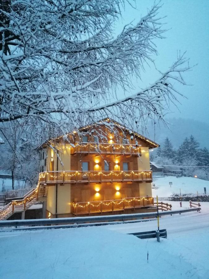 Ai Larici Ξενοδοχείο Perarolo di Cadore Εξωτερικό φωτογραφία